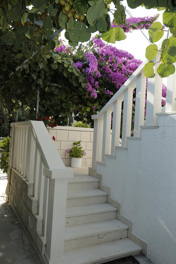 Apartments Marino Супетар Экстерьер фото